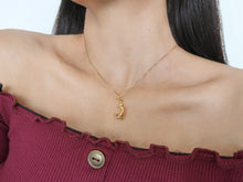 14k Gold Kipping Pull-up Pendant on Gold Chain